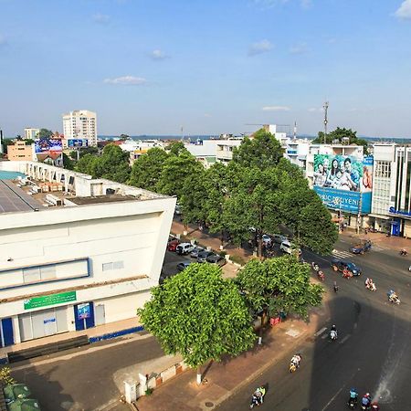 Khach San Hong Kong Hotel Buon Ma Thuot Luaran gambar