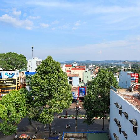 Khach San Hong Kong Hotel Buon Ma Thuot Luaran gambar