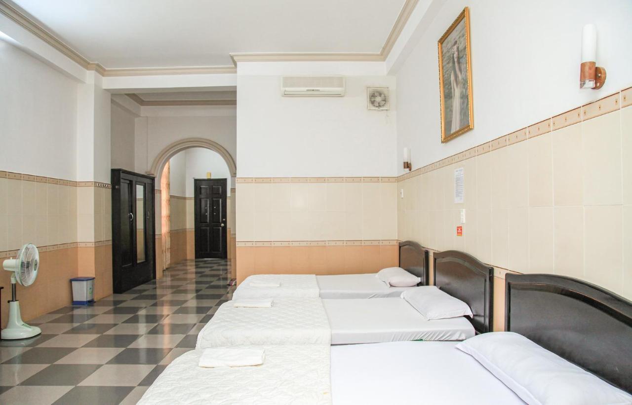 Khach San Hong Kong Hotel Buon Ma Thuot Luaran gambar