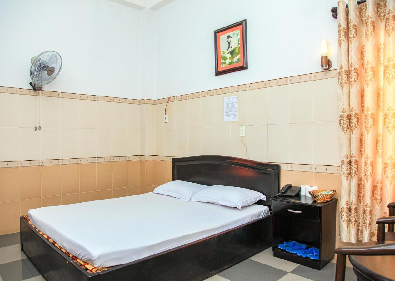 Khach San Hong Kong Hotel Buon Ma Thuot Luaran gambar