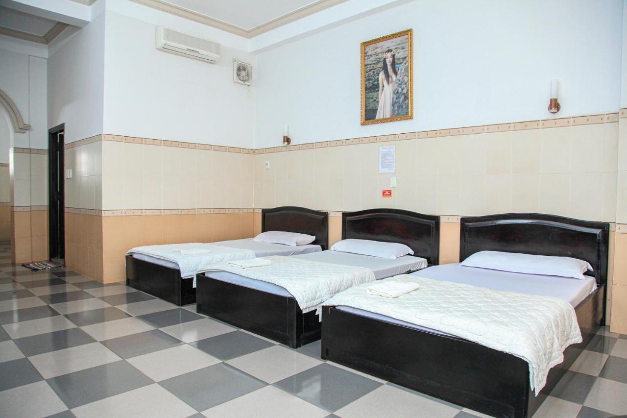 Khach San Hong Kong Hotel Buon Ma Thuot Luaran gambar
