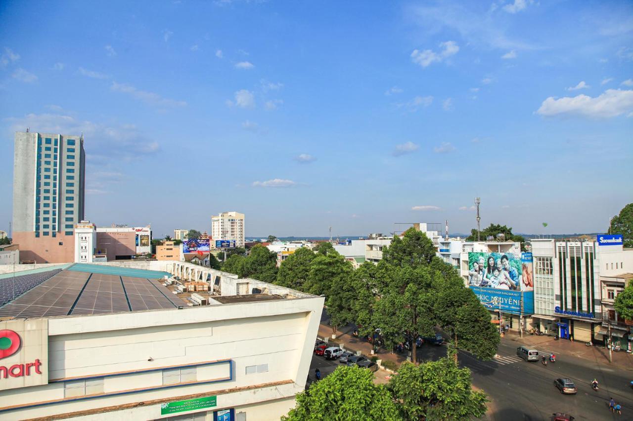 Khach San Hong Kong Hotel Buon Ma Thuot Luaran gambar